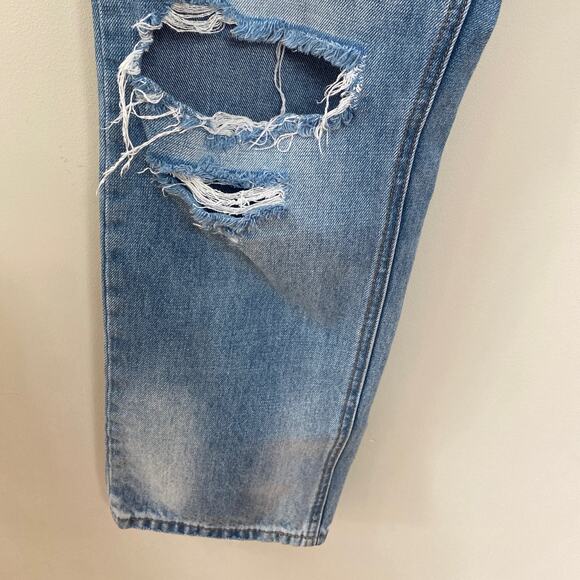 Special A Los Angeles Straight Leg Distressed Busted Knee Crop Leg Jeans Size 11 - Picture 2 of 7